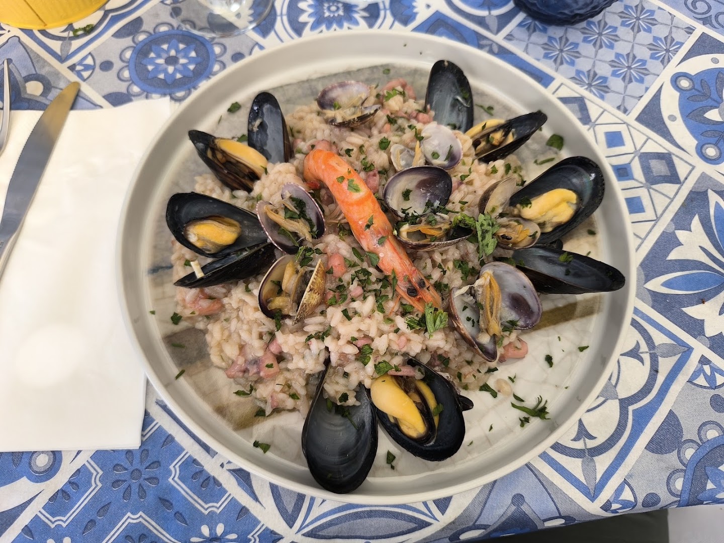 O cerriglio punto mare, Napoli