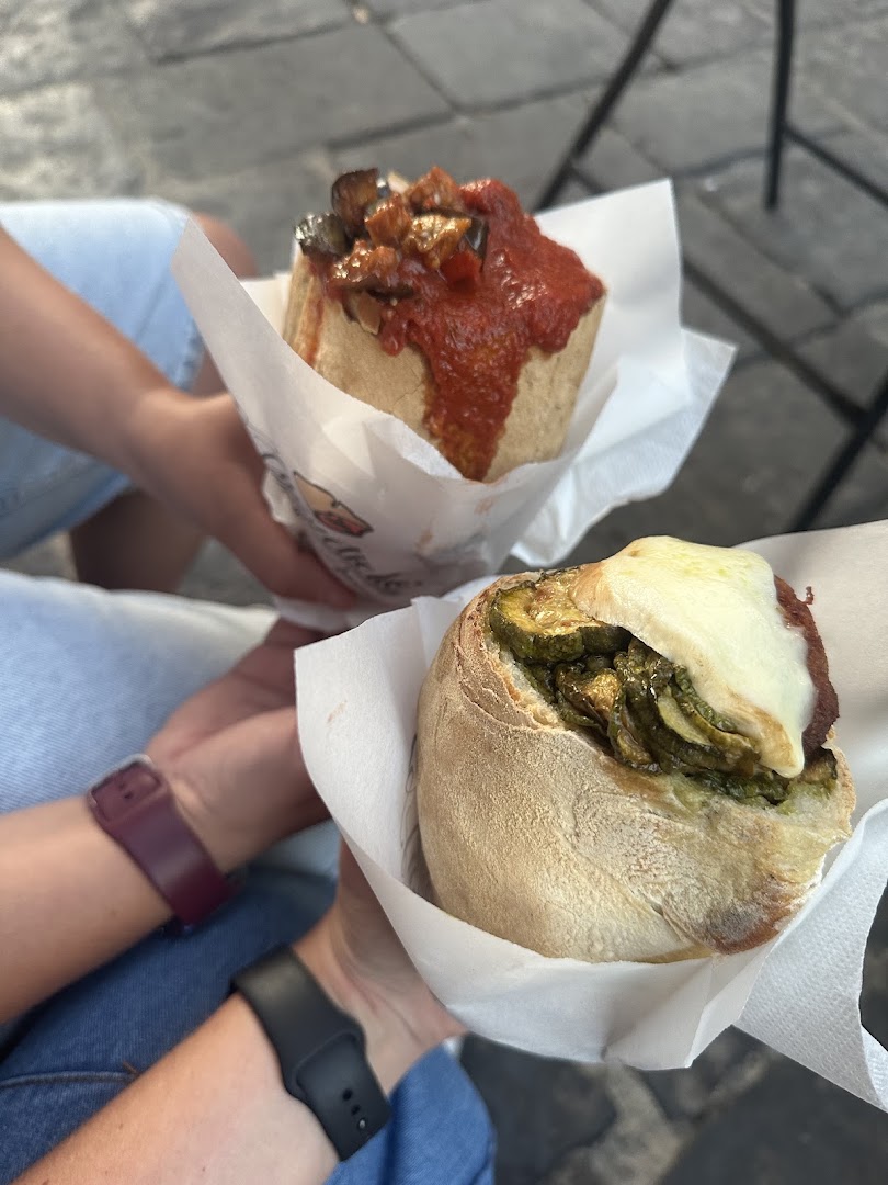 'O Cuzzetiello Panineria Napoli