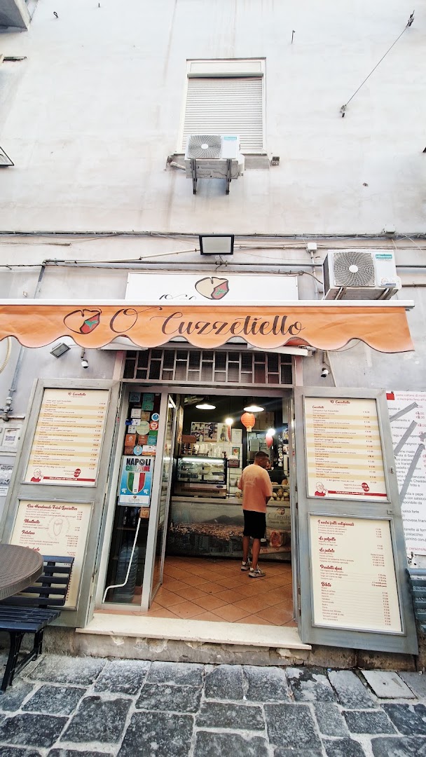 'O Cuzzetiello Panineria Napoli