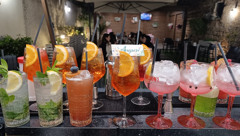 Oasi Bar "Al Corso" - Caffetteria | Drinkeria | Gelateria | Cioccolateria