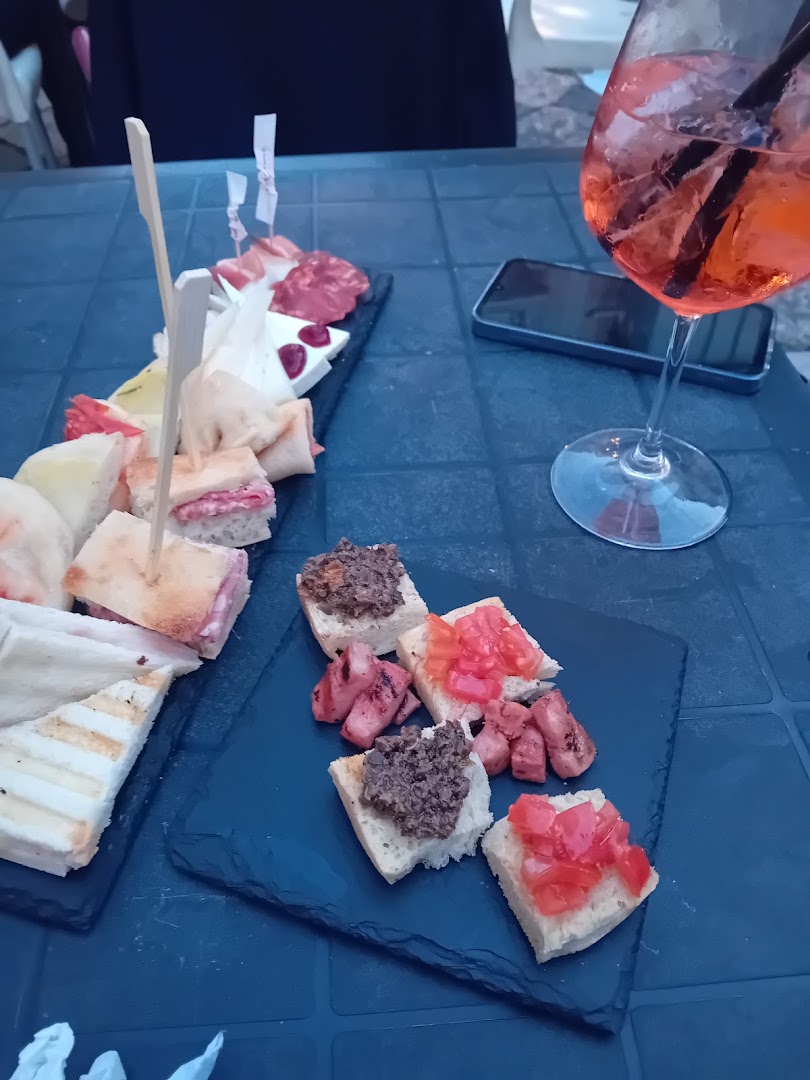 Oasi In Piazza Bar