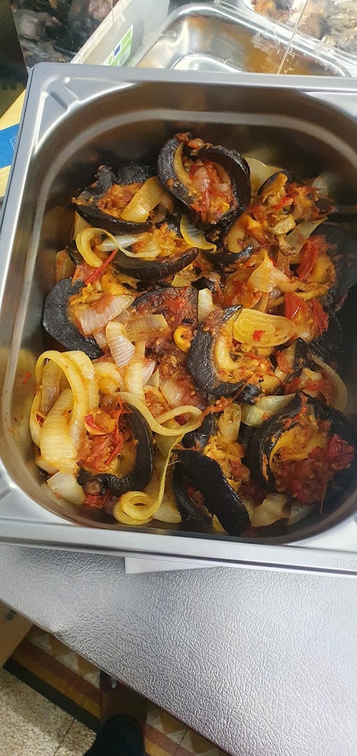 Oasis gastronomia, Italian and African restaurant