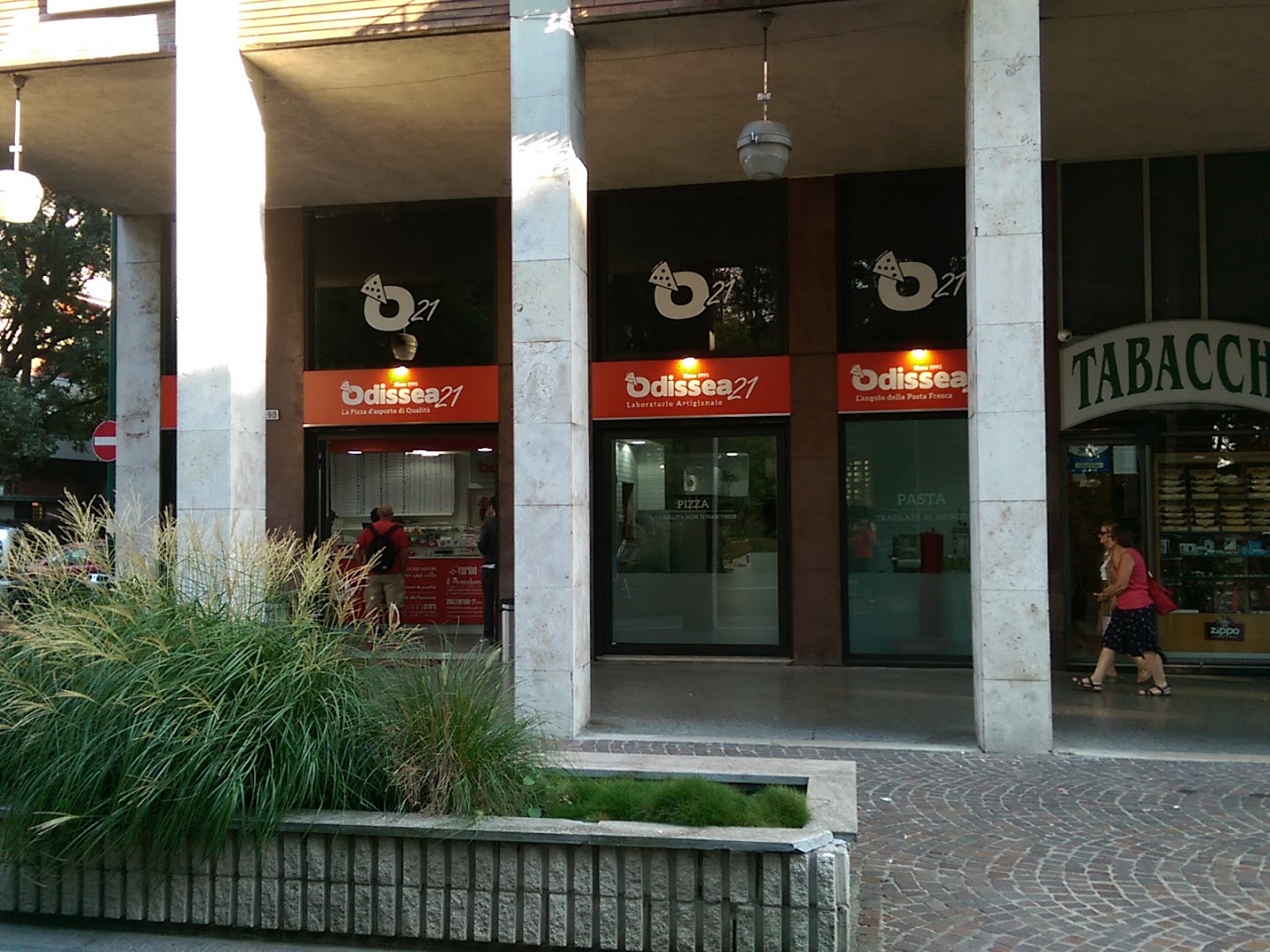 Odissea 21 pizza al trancio