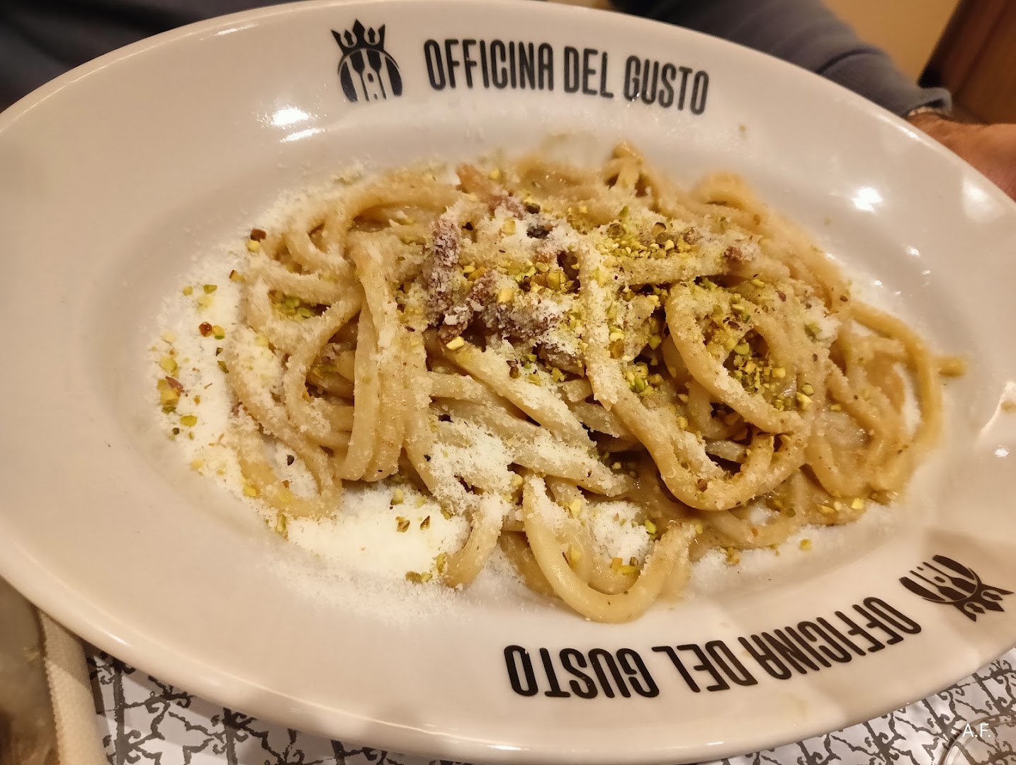 Officina del Gusto Bracciano - Vino - Cucina - Pizza -