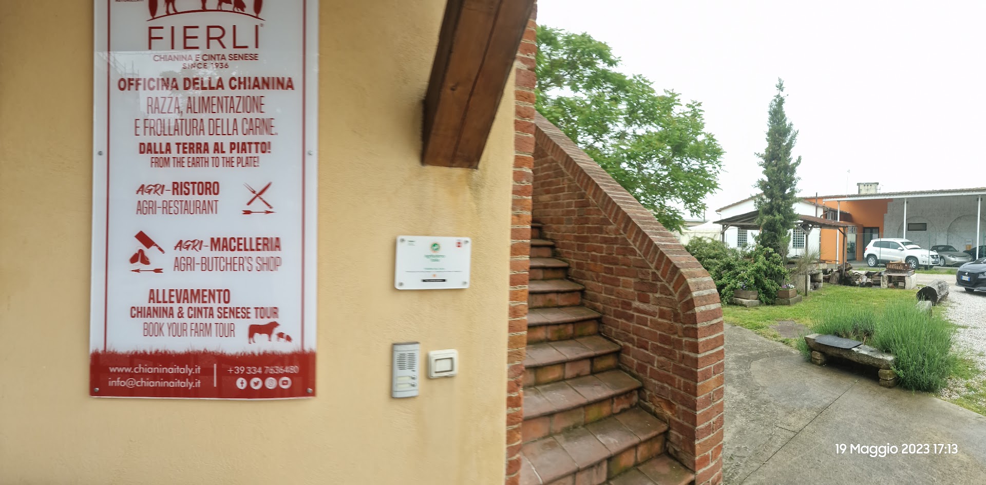 OFFICINA DELLA CHIANINA Fierli Agri-macelleria e Agri-ristoro