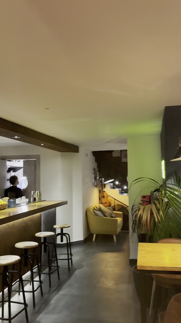 Officina - Ristorante Cocktail Bar