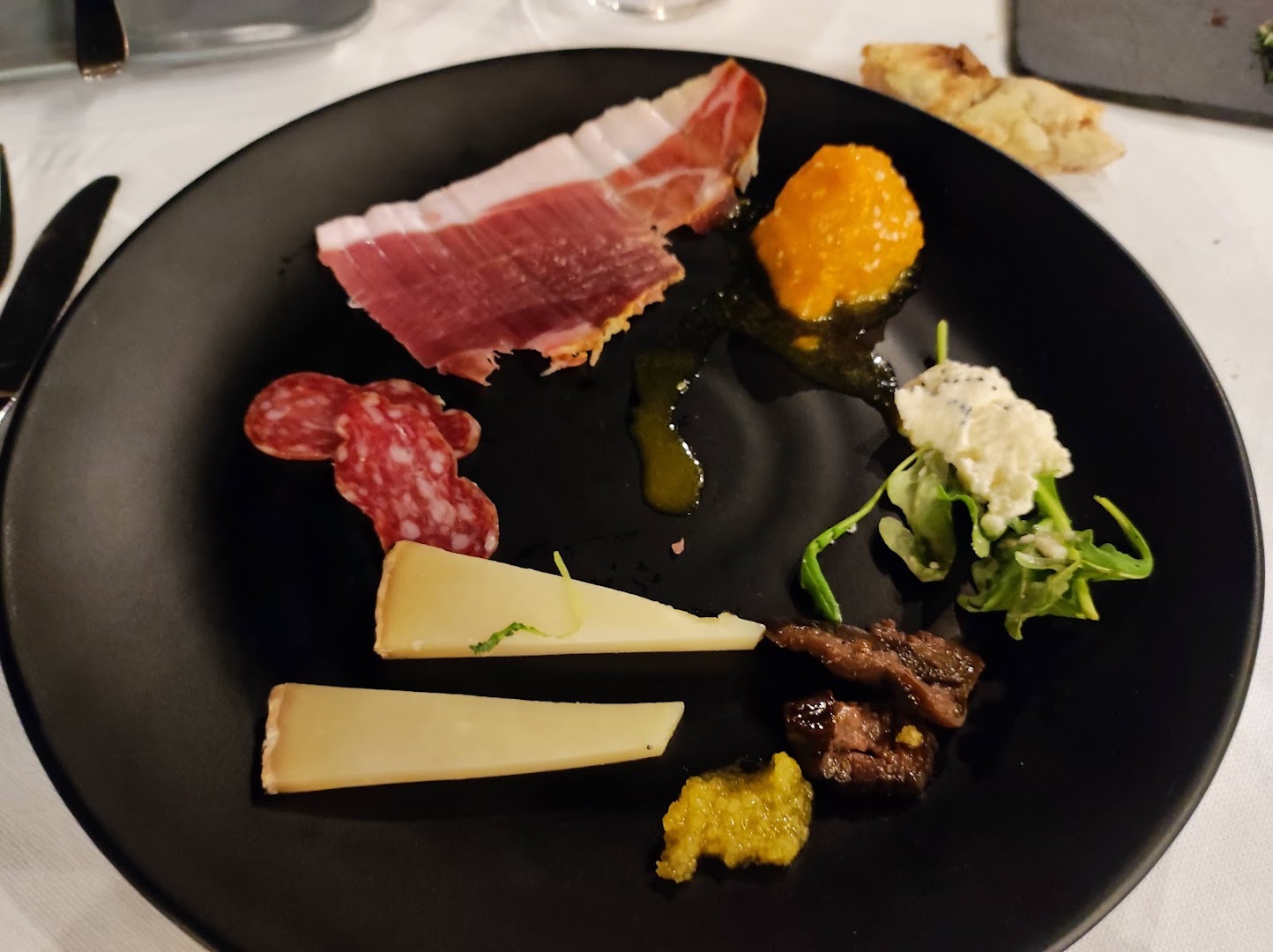 Officina22 restaurant