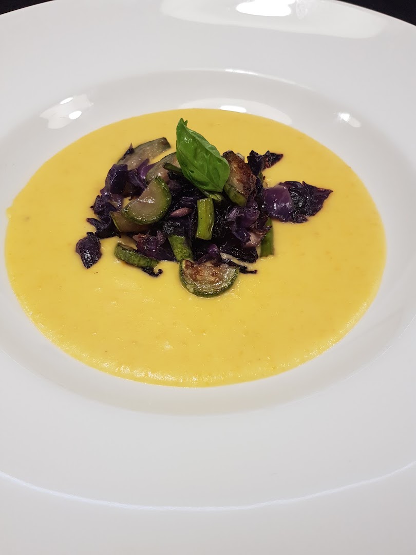 Officine Vegetali Home Restaurant, Controguerra