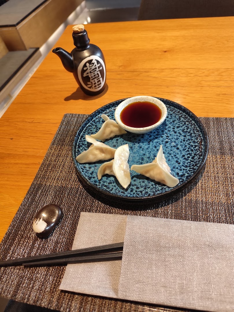 Okasan, Roma