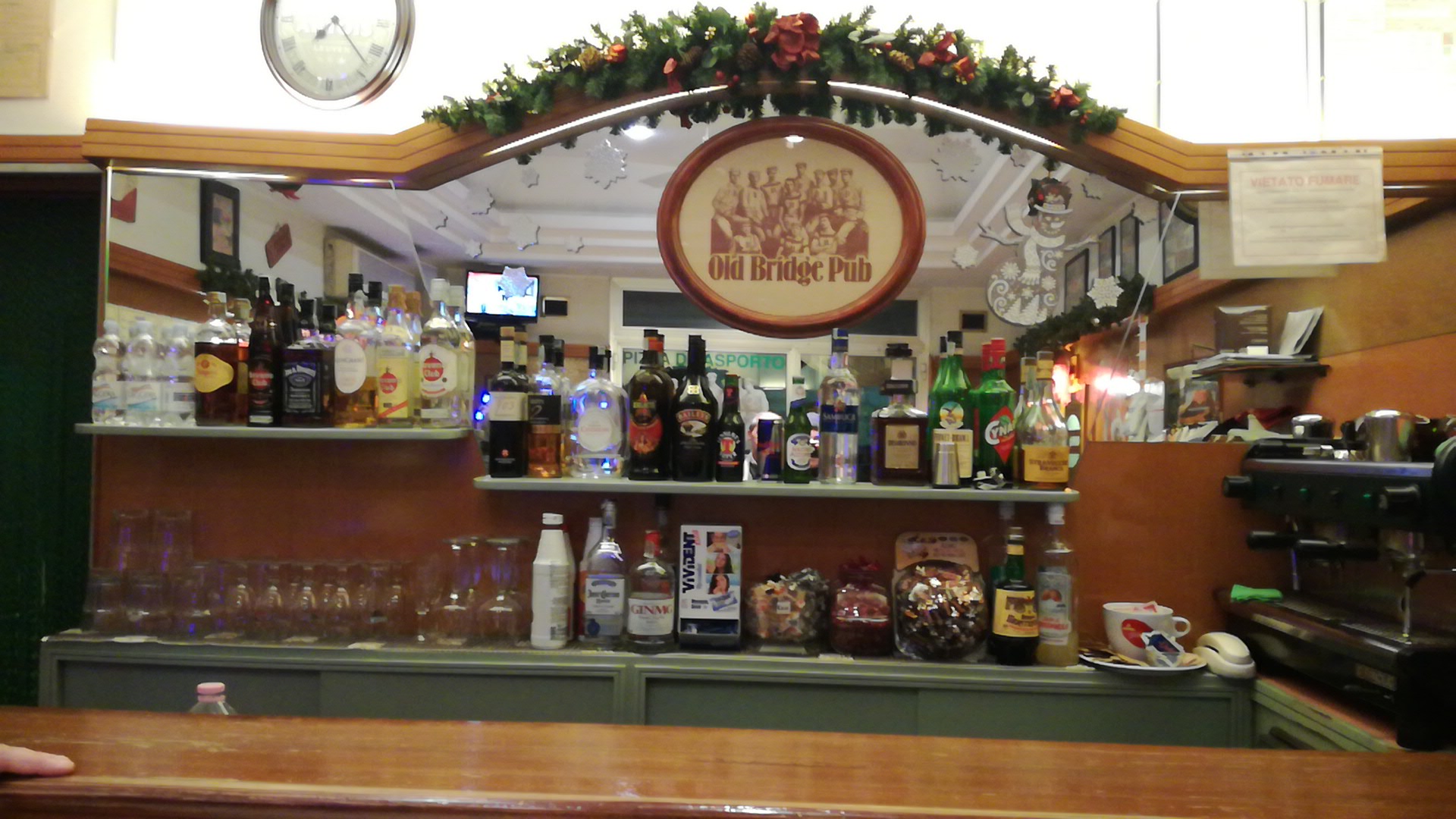 Old Bridge Pizzeria