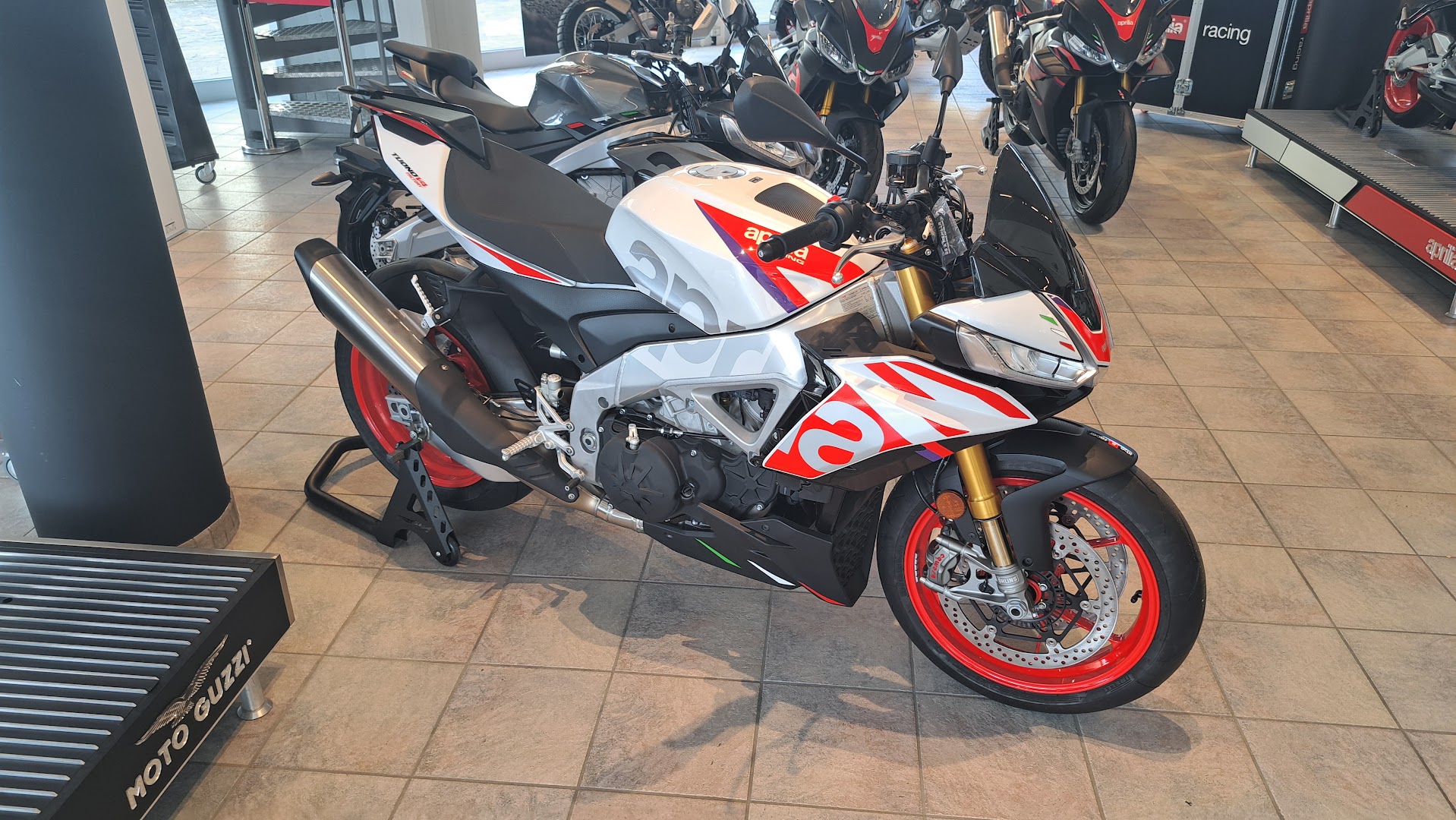 OLDRATI Moto BERGAMO | Concessionaria Piaggio Aprilia Moto Guzzi Vespa