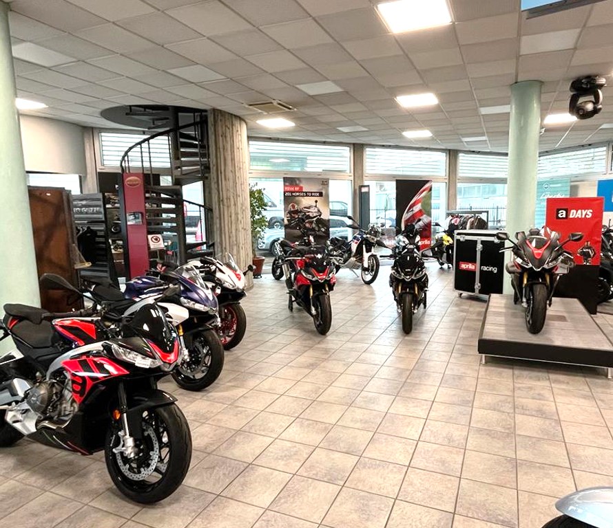 OLDRATI Moto BERGAMO | Concessionaria Piaggio Aprilia Moto Guzzi Vespa