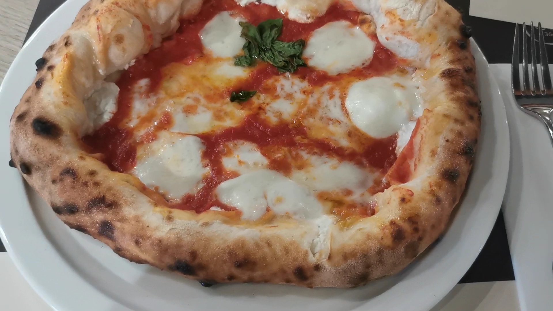 Olì360 Pizzeria Ristorante Bistrot