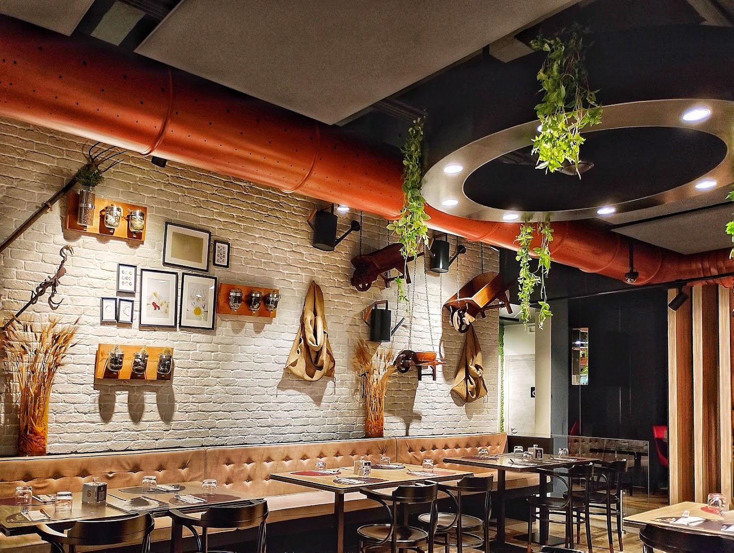 Olì360 Pizzeria Ristorante Bistrot
