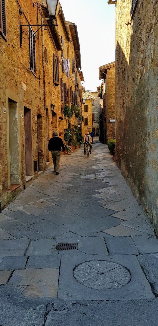 Olmo - Quattro strade