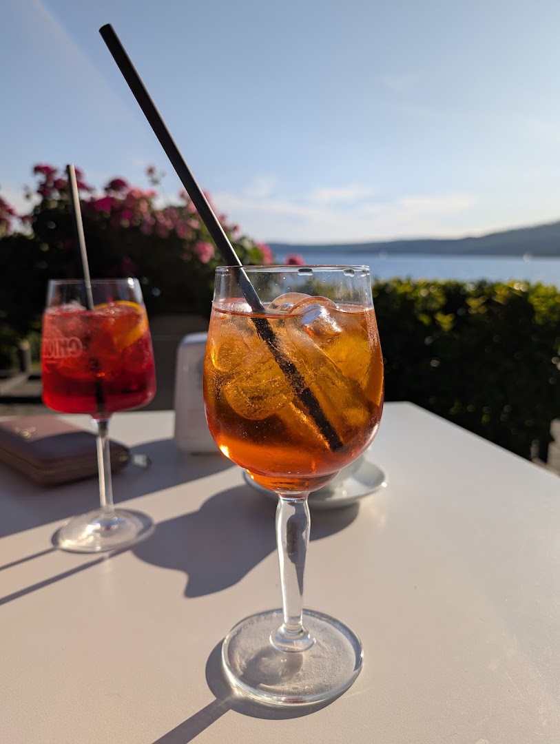 Oltre bar, Trevignano Romano