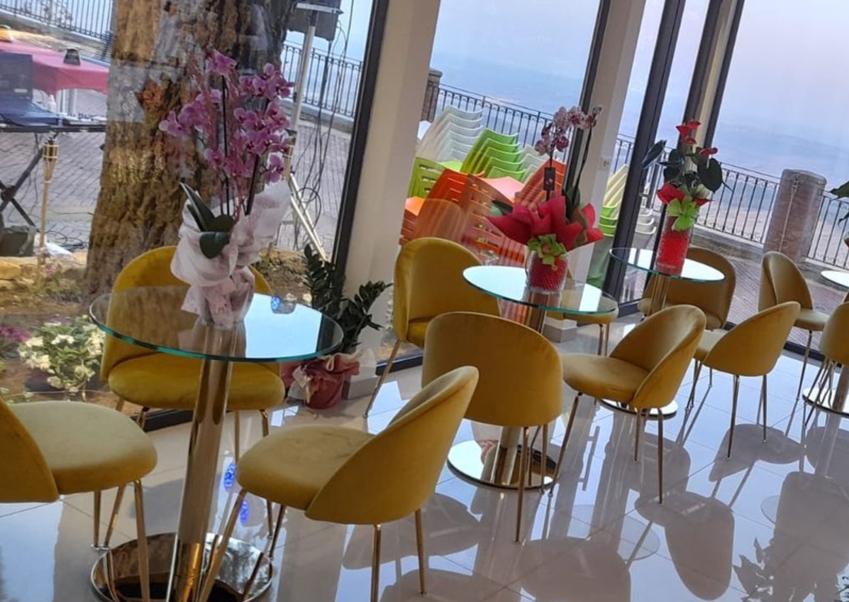 Olympus Lounge Bar