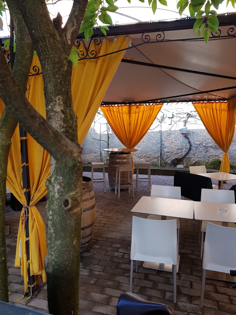 Ombralonga food & drink, Castel Goffredo
