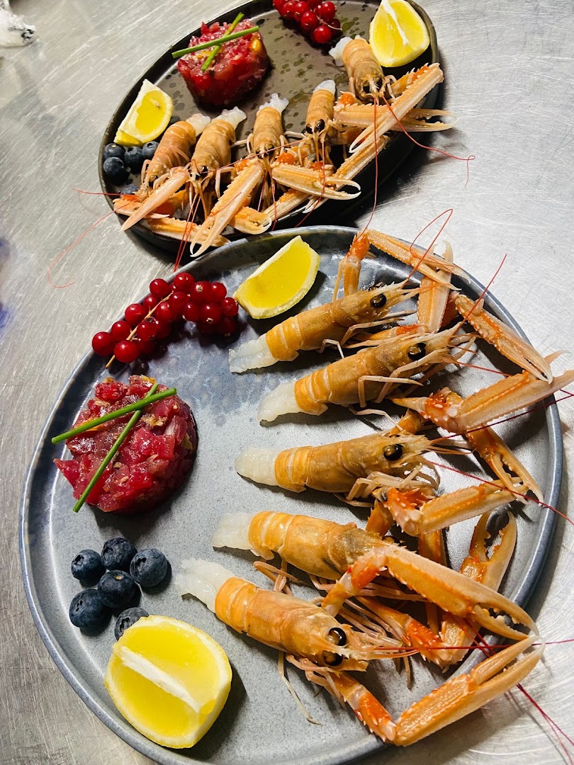 Ombre e cicchetti , osteria con cucina ( dall’oste imbriago )
