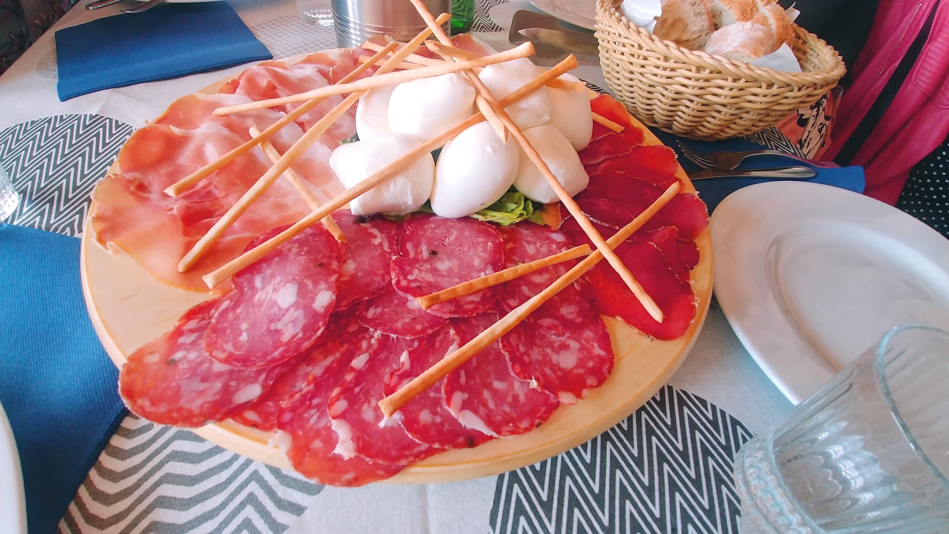 O'Mericano, San Valentino Torio