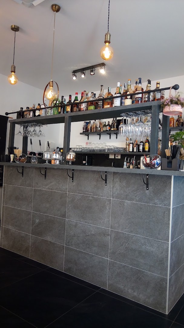 Omnia Ristorante Lounge Room