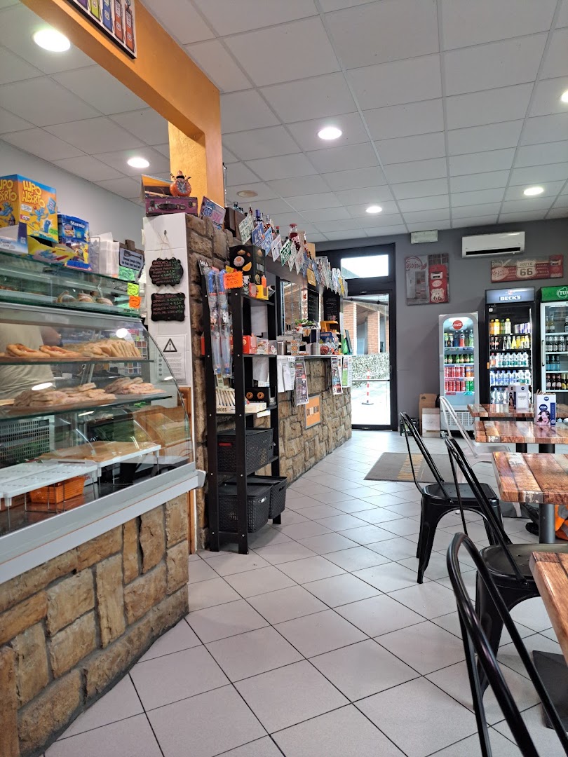 On The Road Cafe - Area Di Servizio IP
