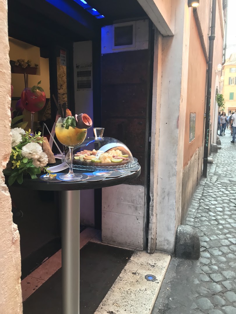 On The Rox Trastevere