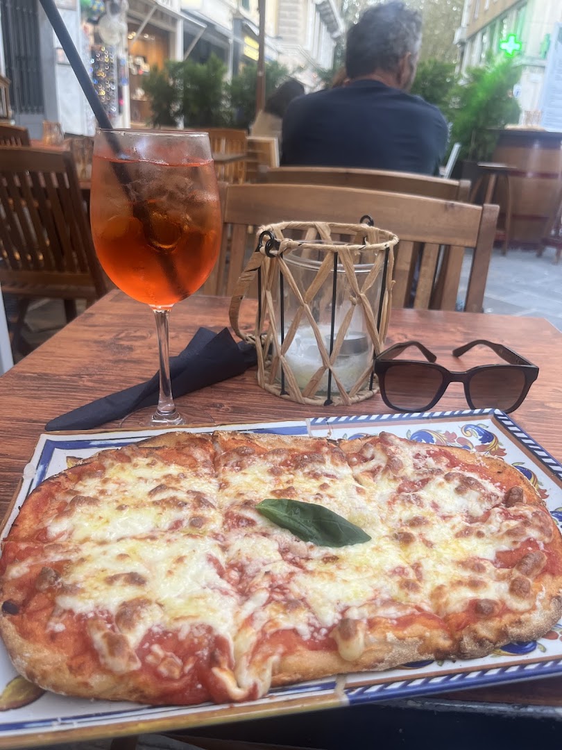 Oncio lounge bar