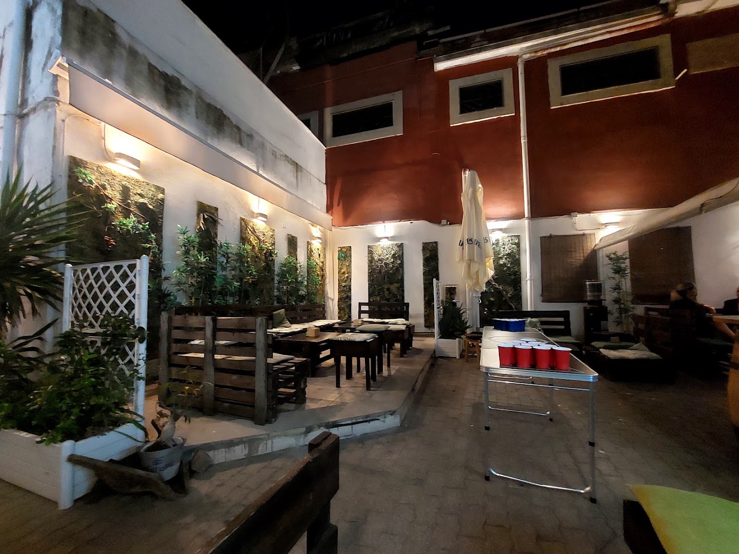 ONEIRO - Garden Bar, Napoli