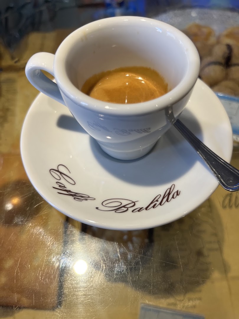 Opera Cafè&Lounge