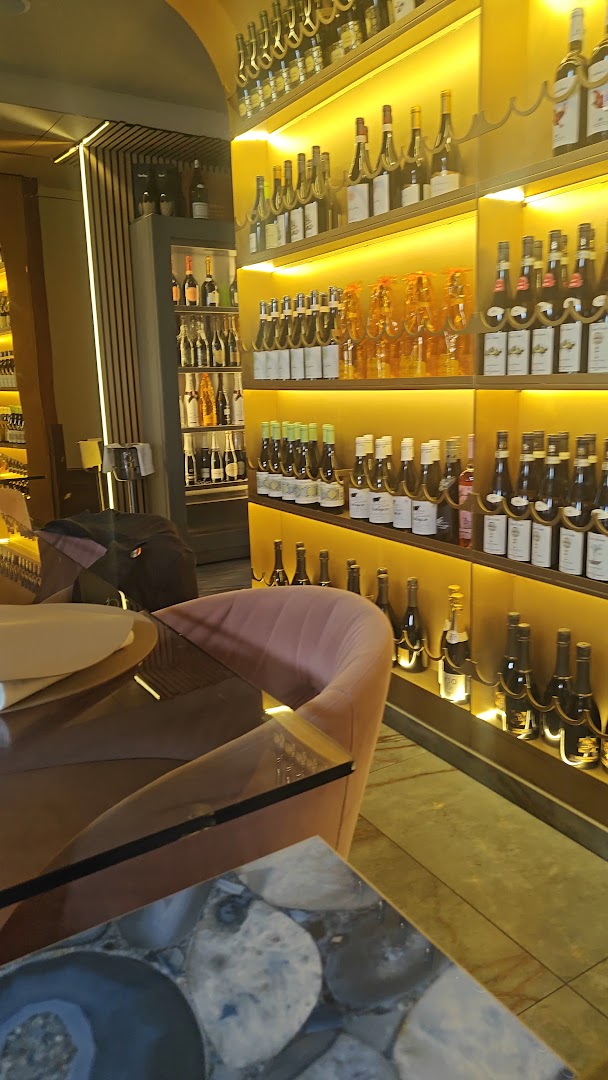 ORA Ristorante & Cruderia