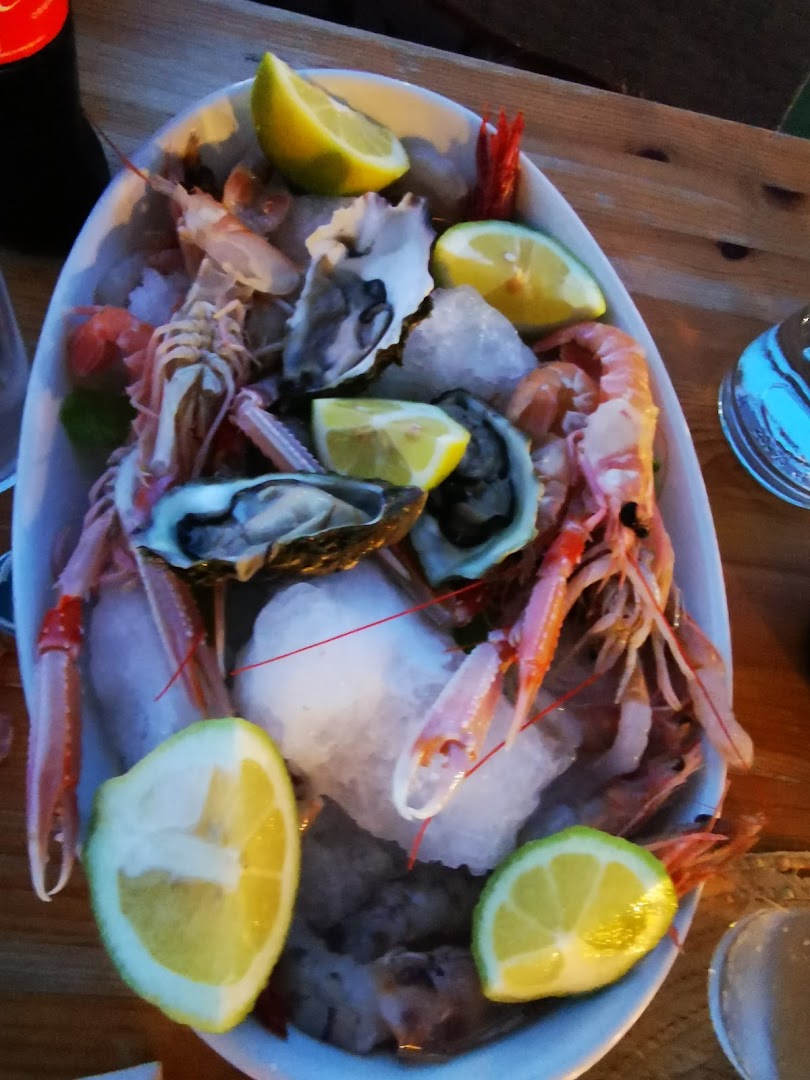 orizzonte beach Restaurant