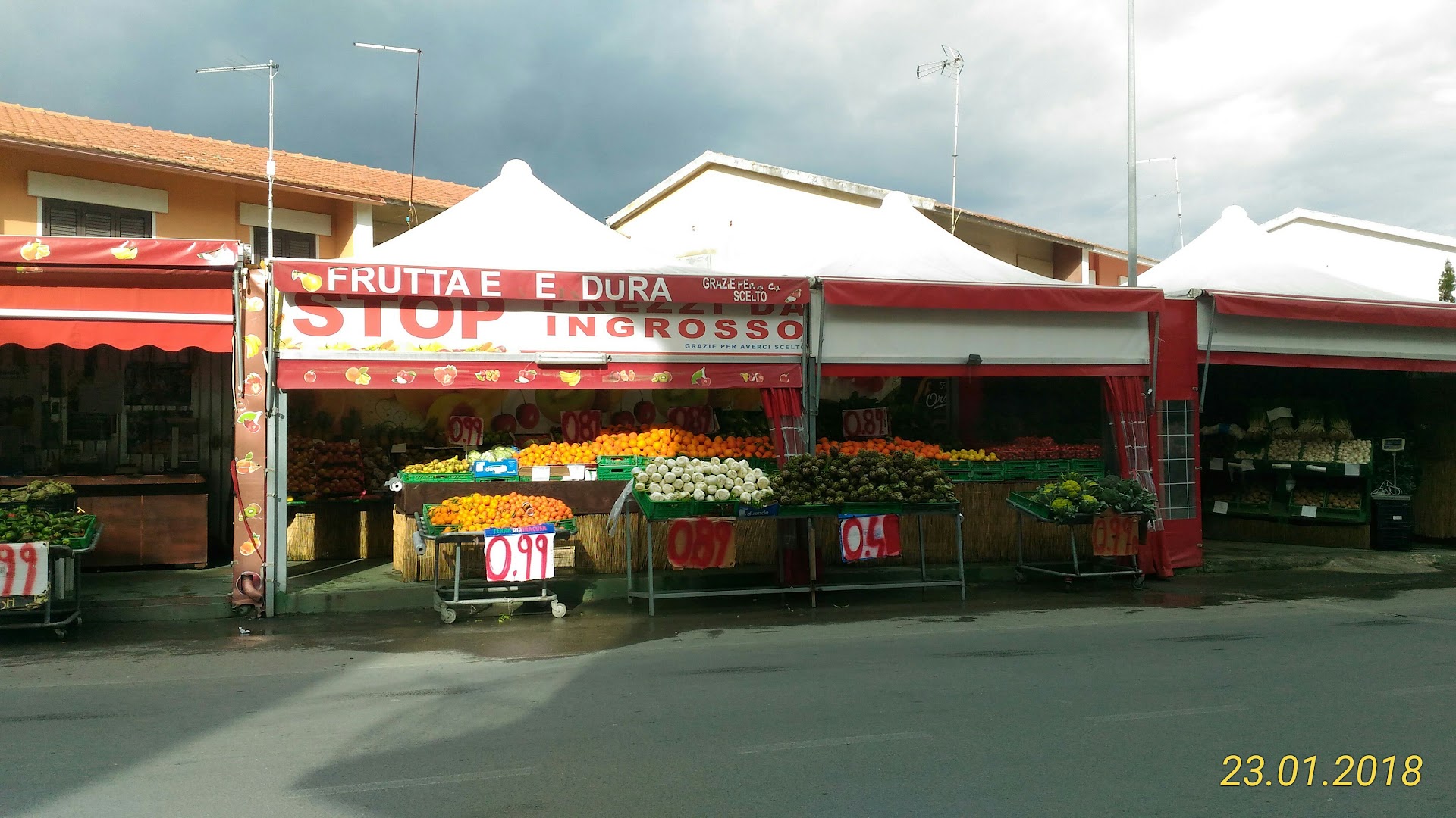 Ortofrutta-Salumeria Del Popolo