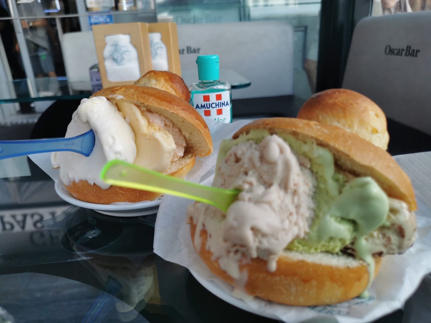 Oscar Bar