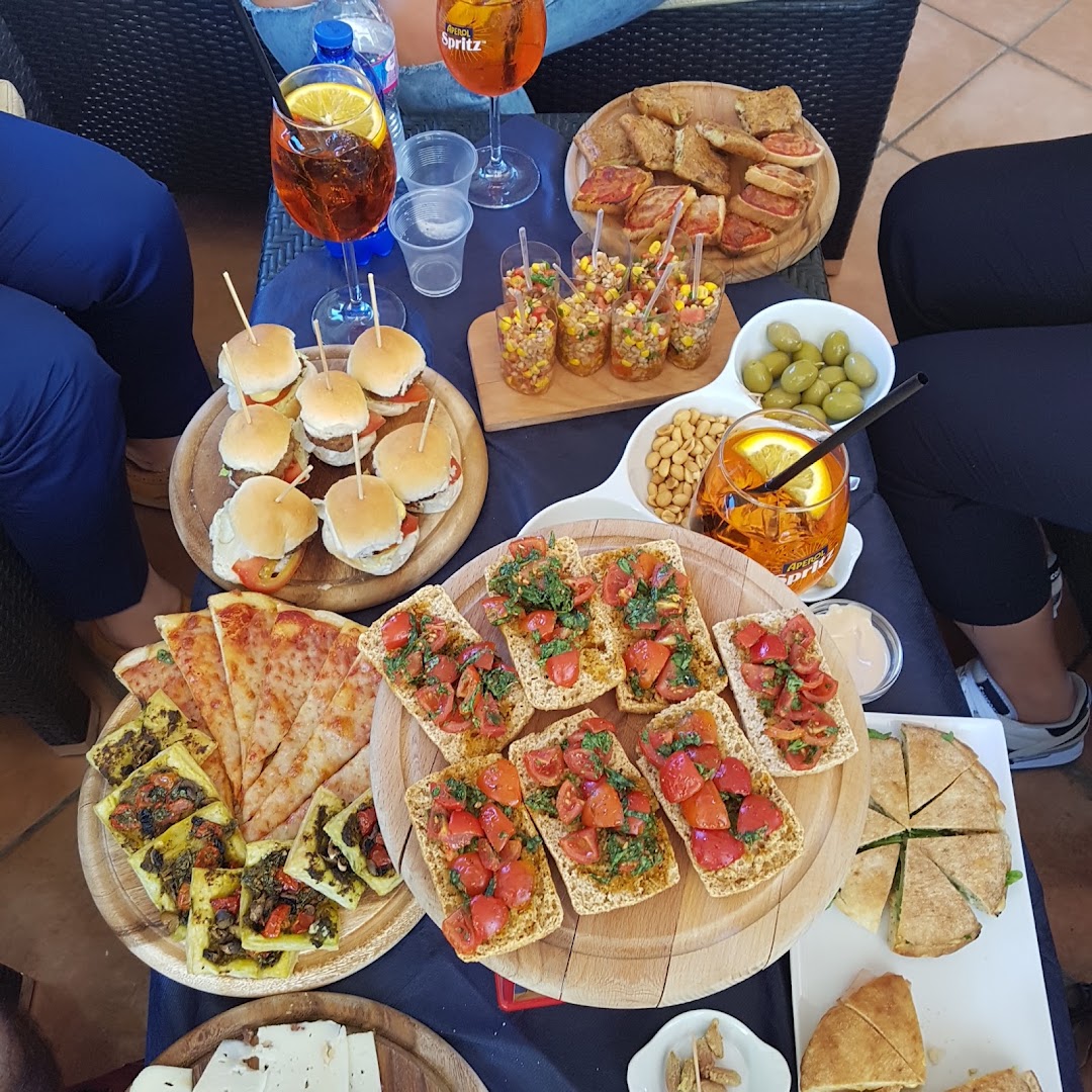 Oscar Cafè, Lecce