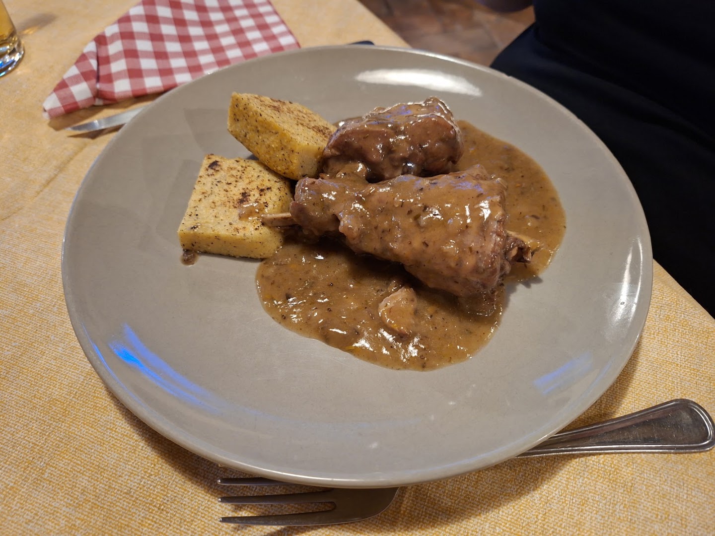 Ostarie Ongjarut, Tarcento
