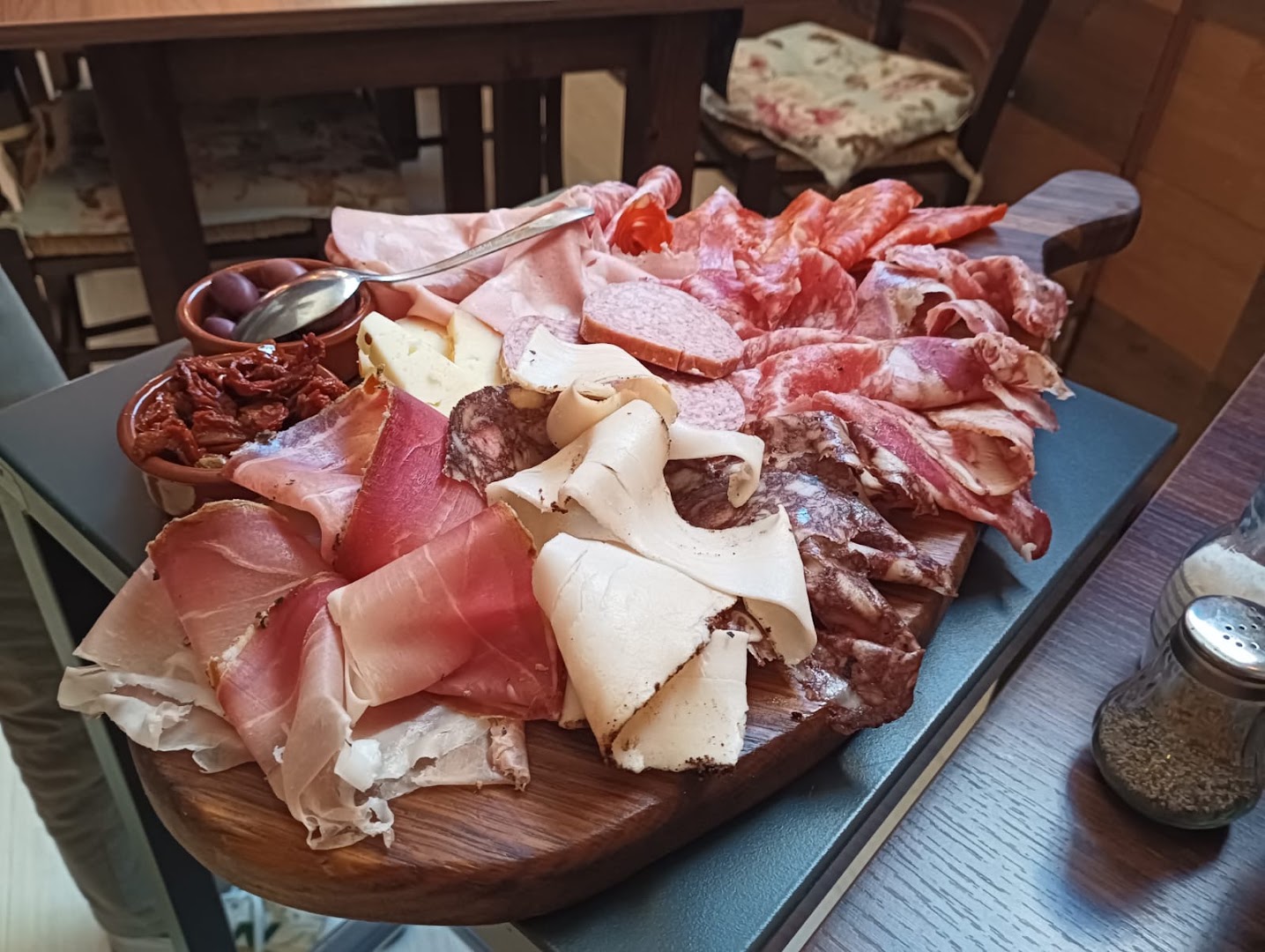 Osteria al Borgo - Cucina Lucchese e Griglia
