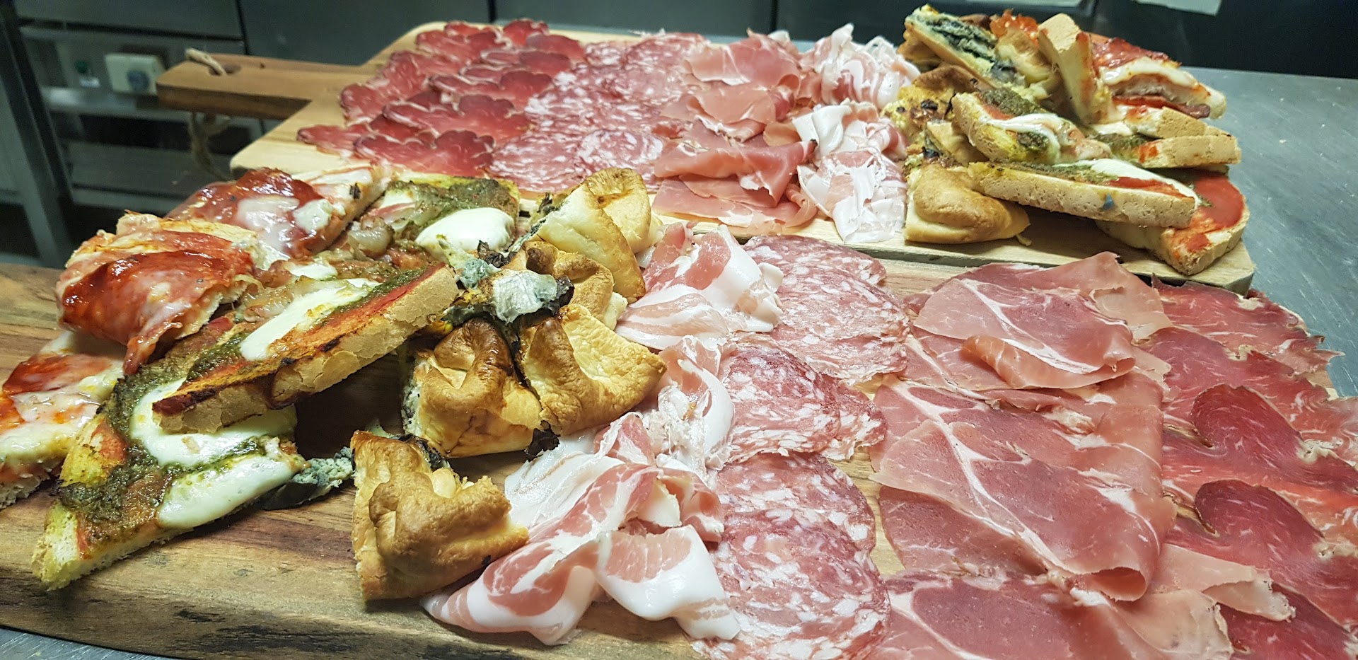 Osteria Al Casello Di Nicolini Alessandra & C. S.n.c., Nave