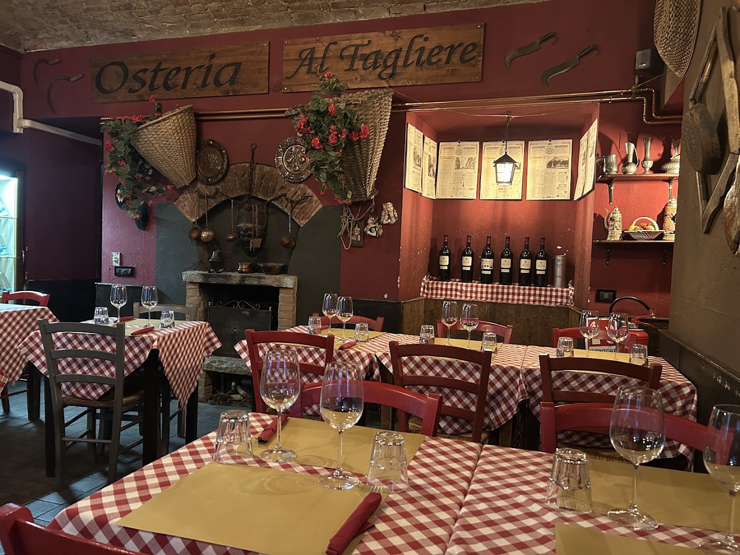 Osteria Al Tagliere - Via Corte D'Appello