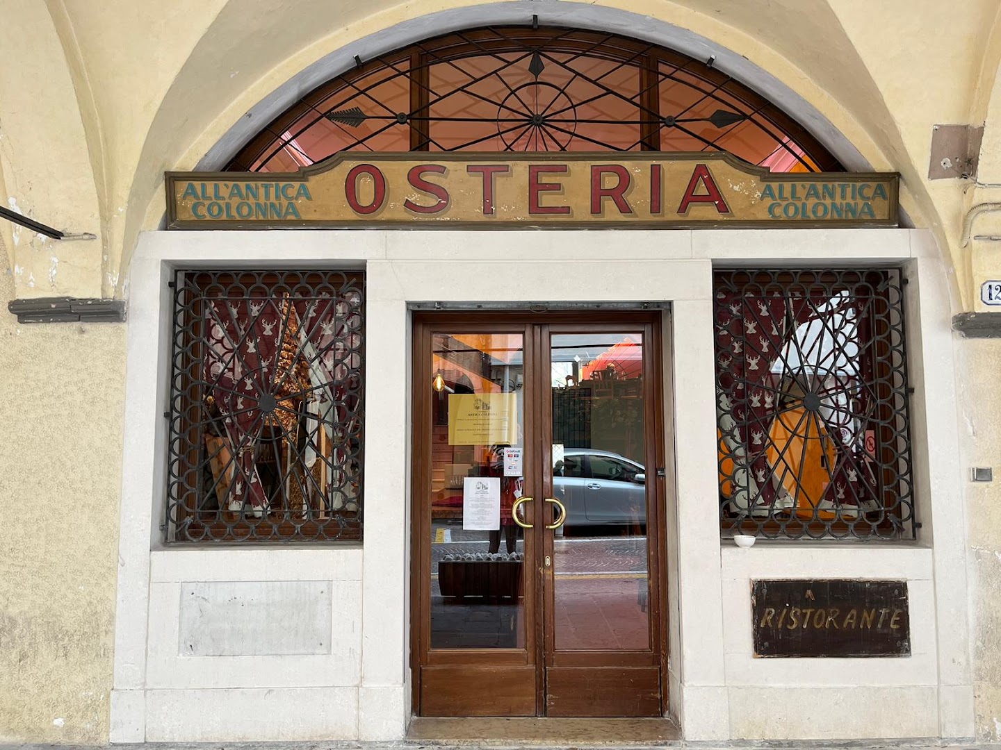 Osteria Antica Colonna - Prenota telefonicamente