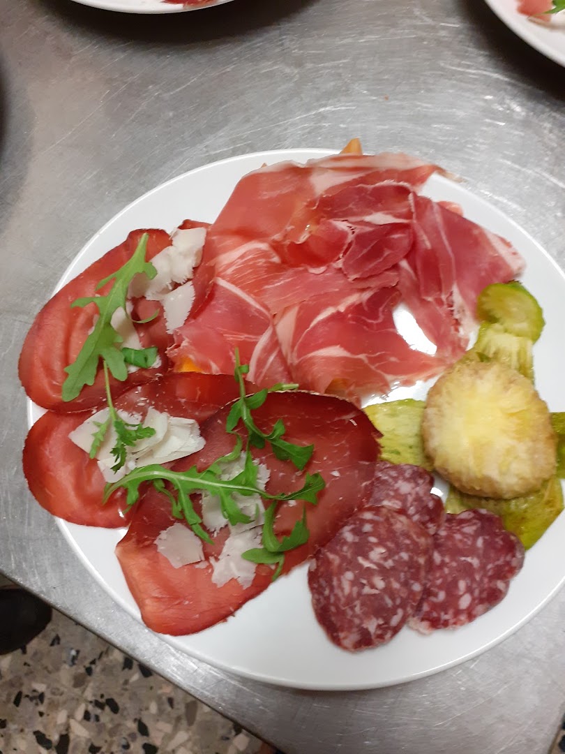 Osteria Bar San Rocco, Locate Varesino