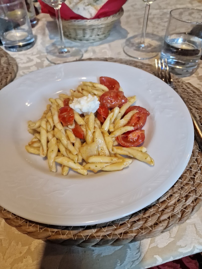 Osteria Caffè Cavour Di Boreanaz Dario, Boffalora Sopra Ticino