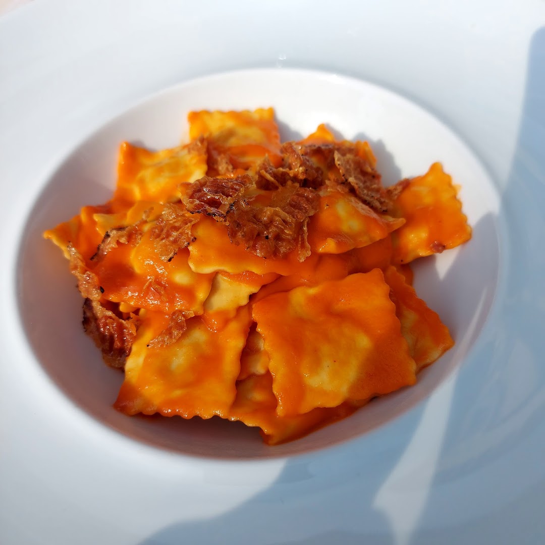 OSTERIA CON GASTRONOMIA LA CADREGA