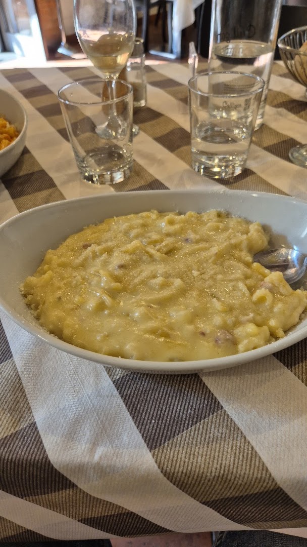 Osteria dieci pasta & ceci