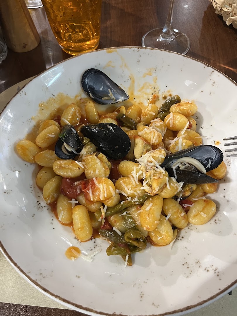 Osteria e Pizzeria Scugnizzi