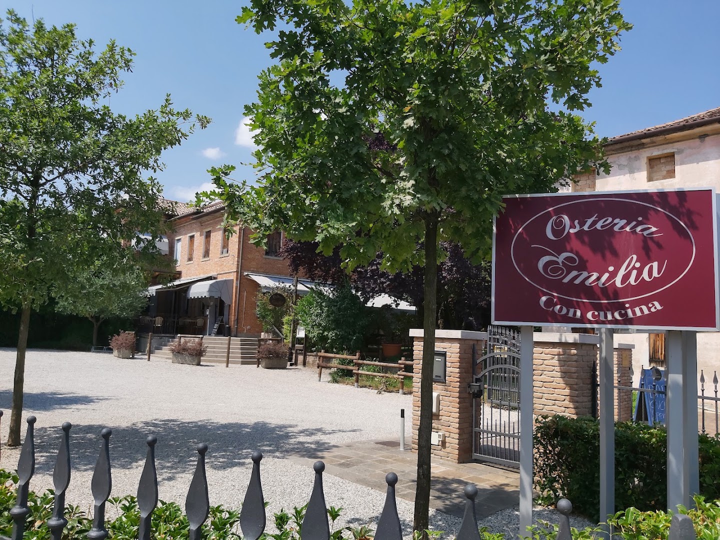 Osteria Emilia