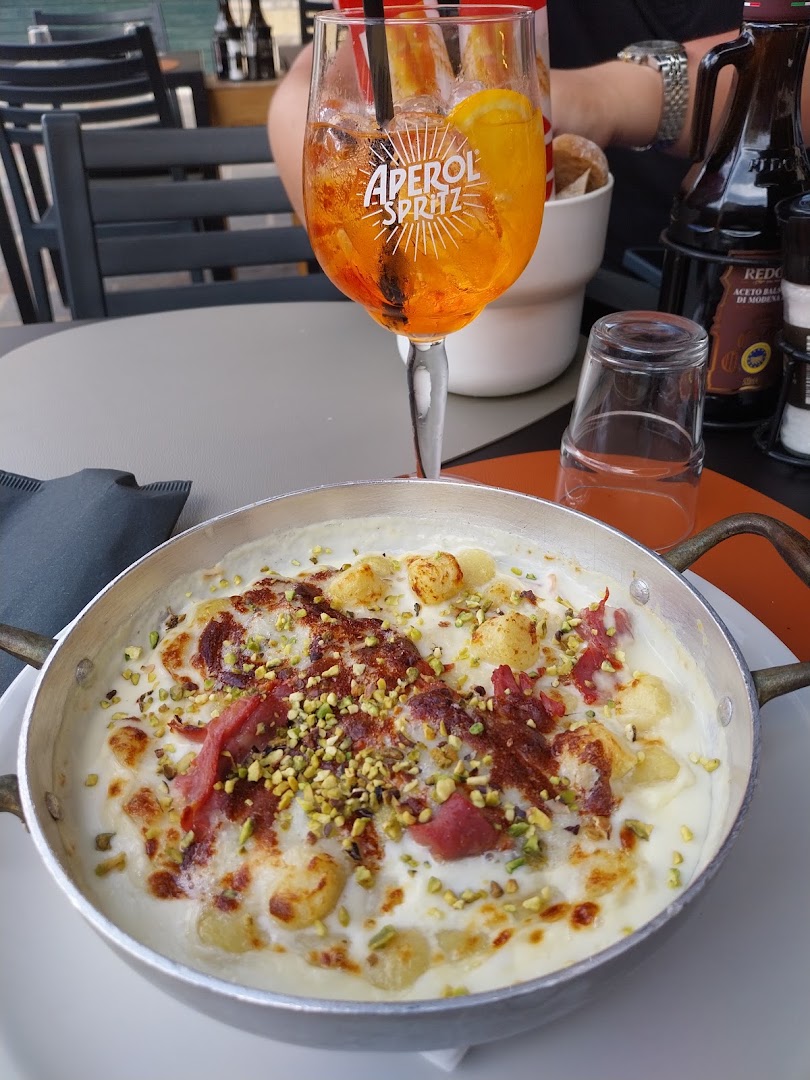 Osteria "La Cantina"