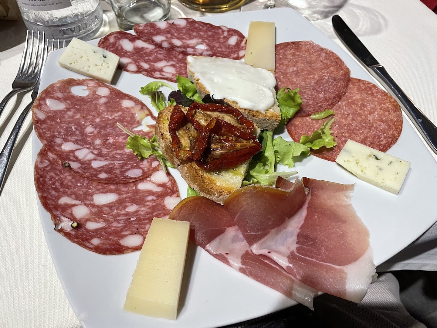 Osteria La Cantinella