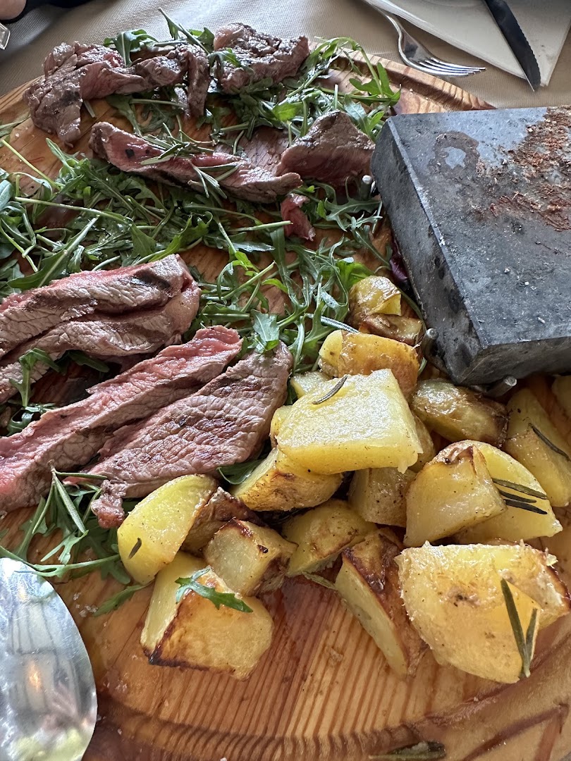 Osteria La Capannina