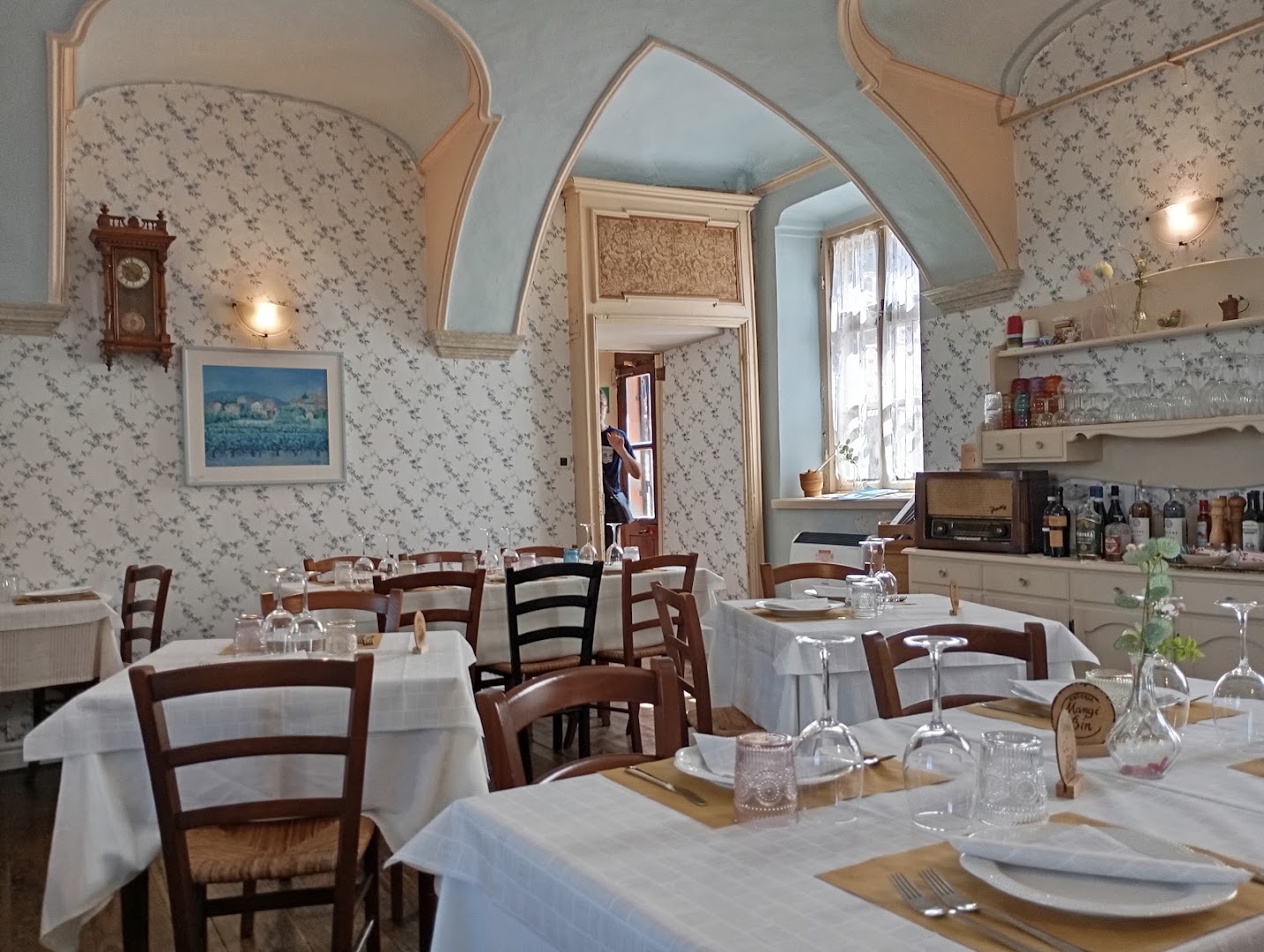 Osteria Mangé Bin